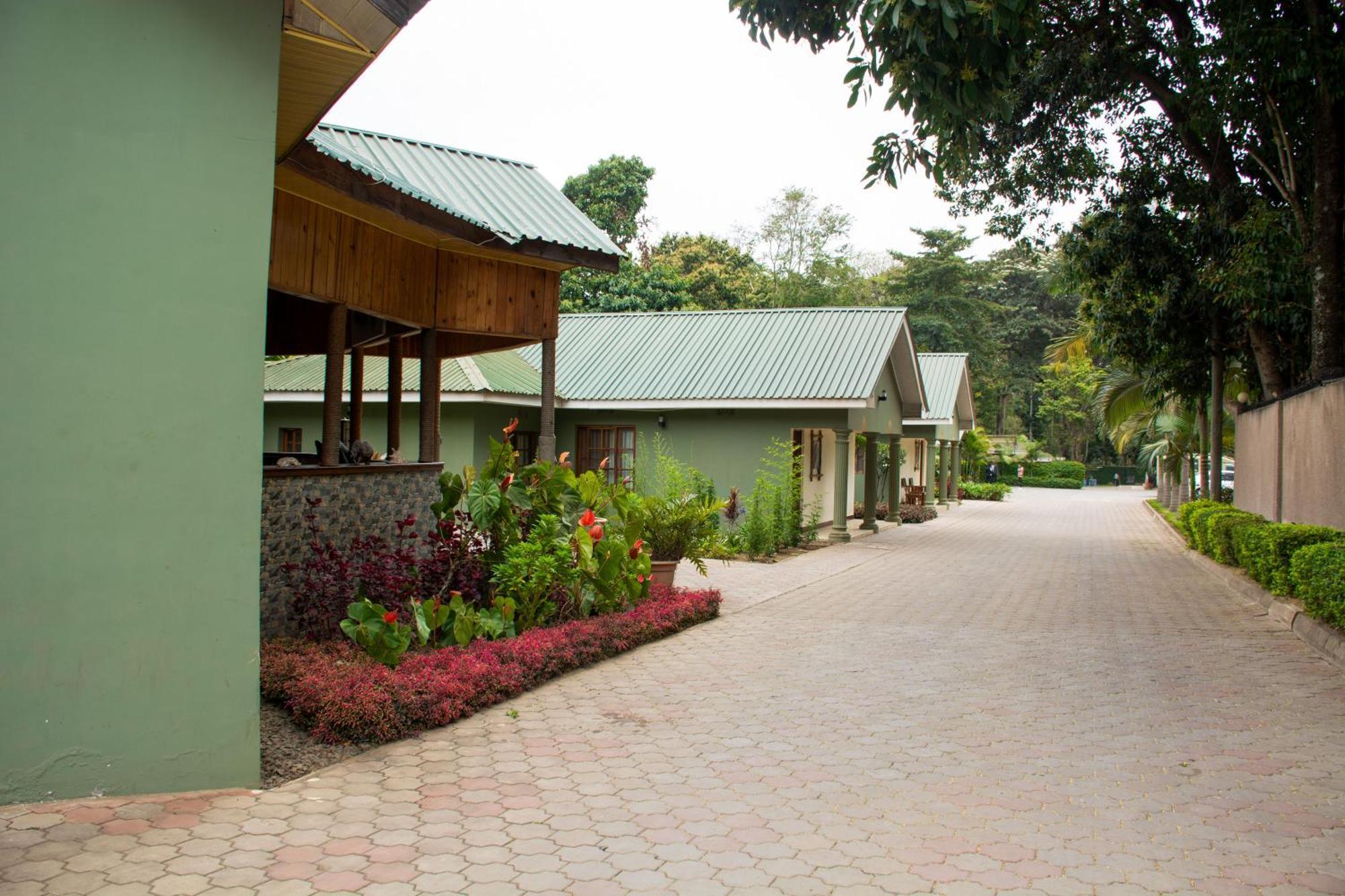 Destination 3Degrees Hotel Arusha Bagian luar foto